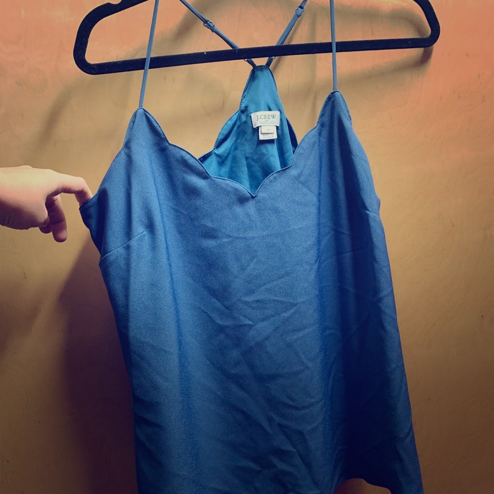 Scalloped tank top